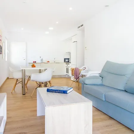 Apartment 3 Bedroom Cozy In Denia