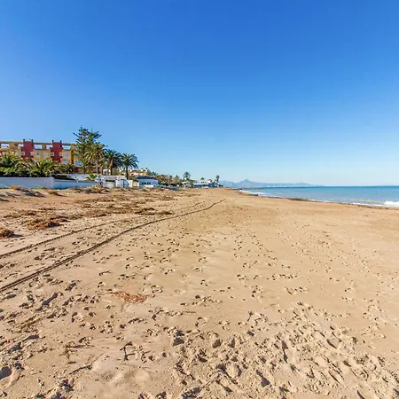 3 Bedroom Cozy In Denia